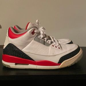 Air Jordan Retro 3 “Fire Red” Size 10.5